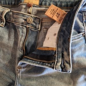 Driftwood Mid-rise faded blue Jeans